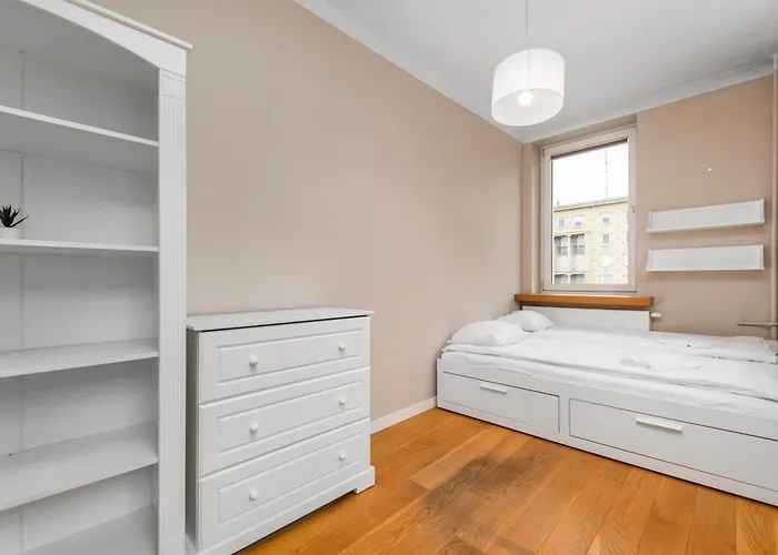 Marszalkowska 68-70 By Homeprime Warsaw